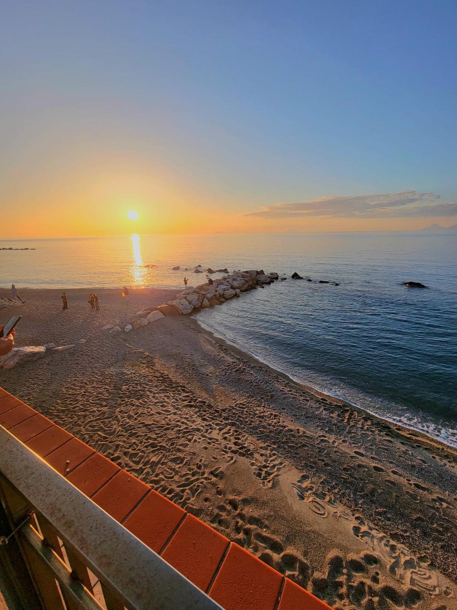 Villaggio Hotel Club Calanovellamare Пирайно Екстериор снимка