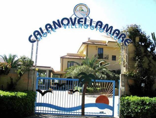 Villaggio Hotel Club Calanovellamare Пирайно Екстериор снимка